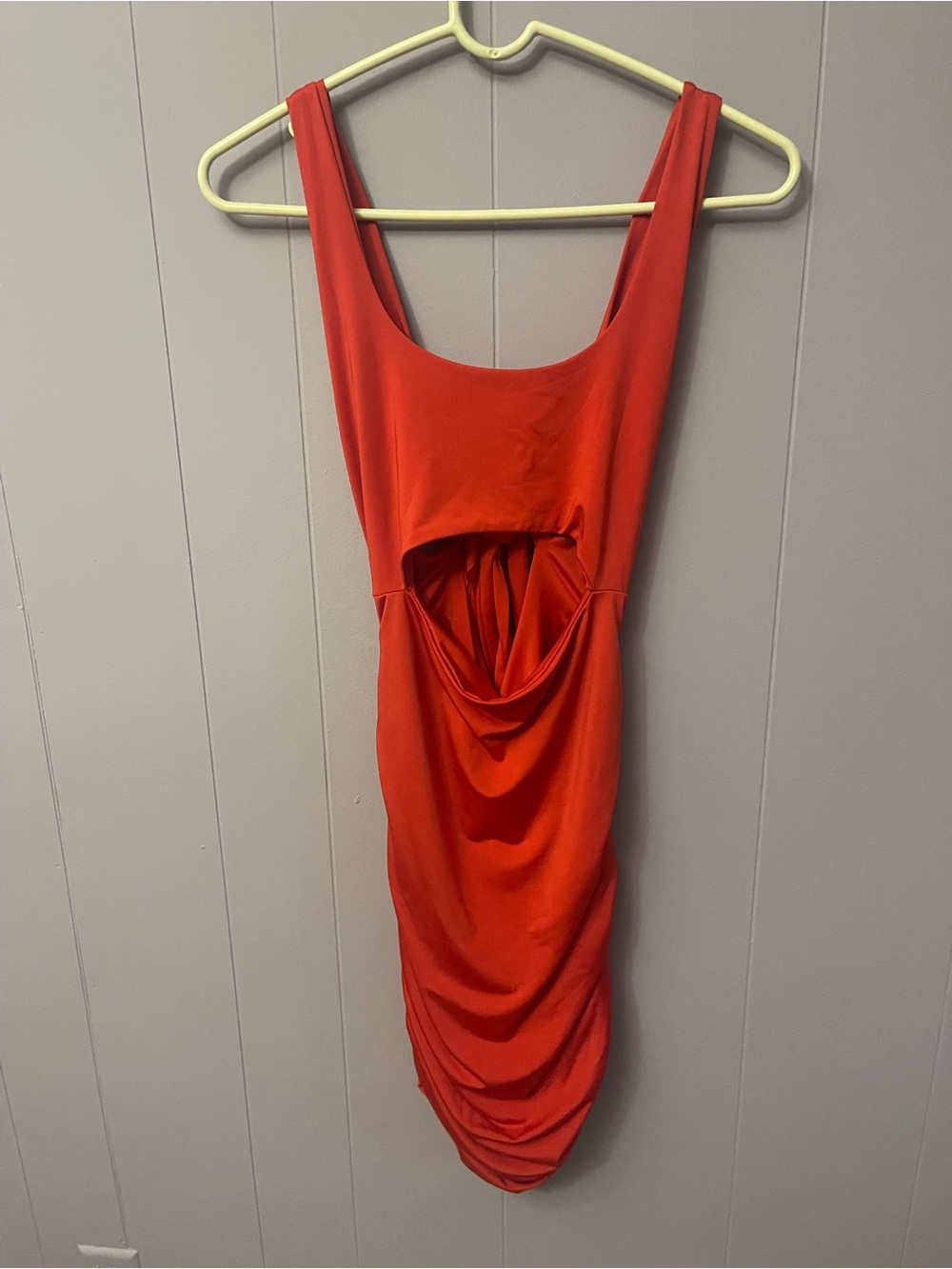 Backless Red Draped Bodycon Dress
